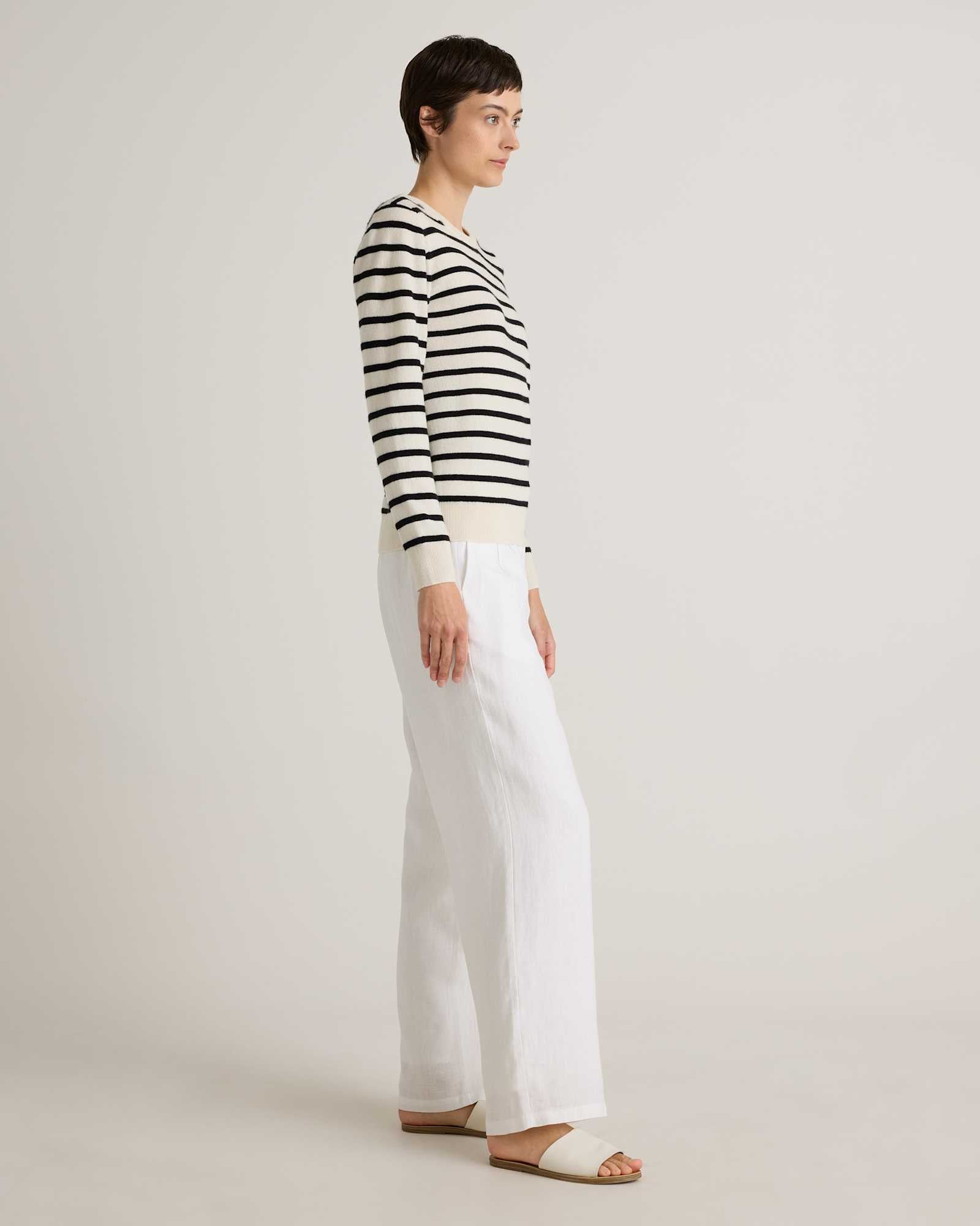 Ivory-black Stripe
