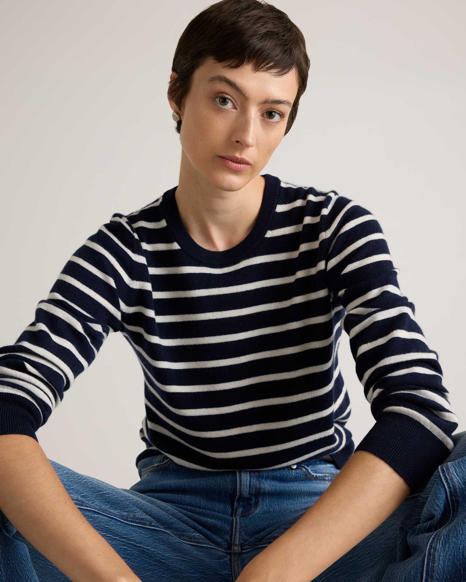 Navy-ivory Stripe